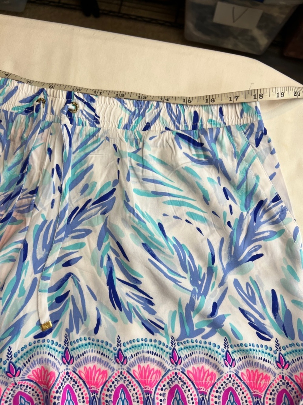 Lilly Pulitzer Katia Short Resort White Flock lightweight pull-on shorts  XL - Picture 10 of 12